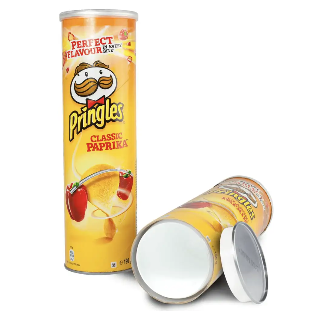 Schowek Pringles – Skrytka w Puszce Chipsów