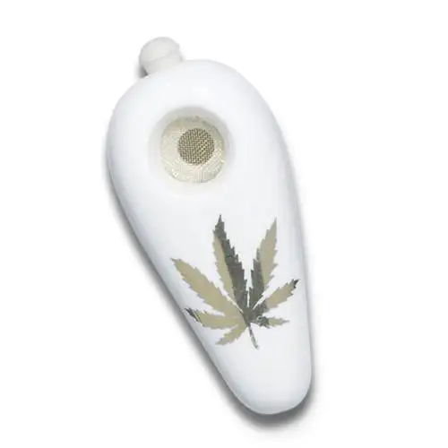 Ceramiczna fajka ze złotym listkiem