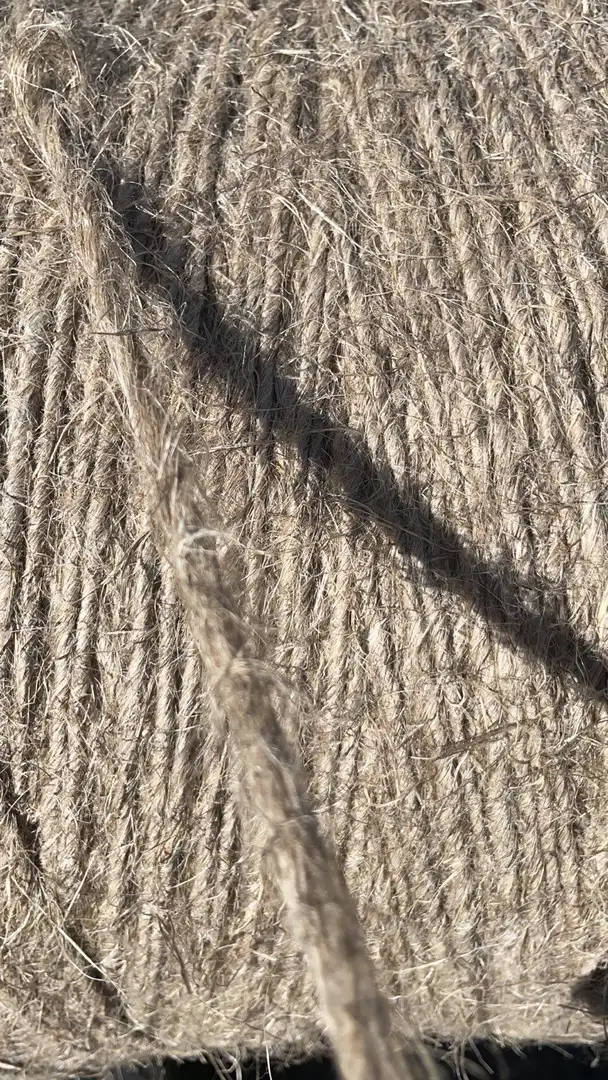 Sznurek konopny na metry – naturalny wytrzymały sznur. Idealny do rękodzieła pakowania i dekoracji