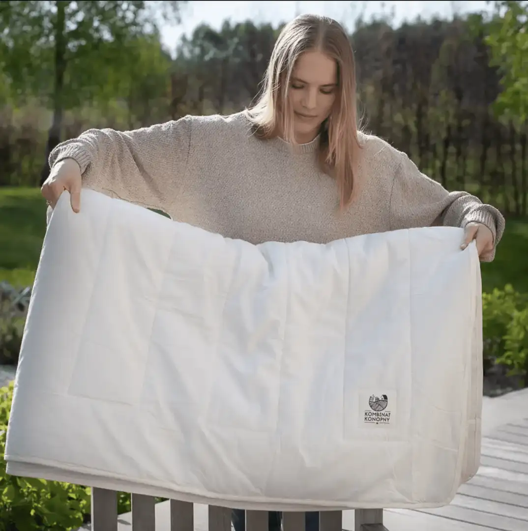 Kołdra konopna PREMIUM Kombinat - komfort i natura w jednym