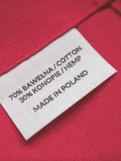 Flaga Polski z tkaniny konopno-bawełnianej – ekologiczna trwała